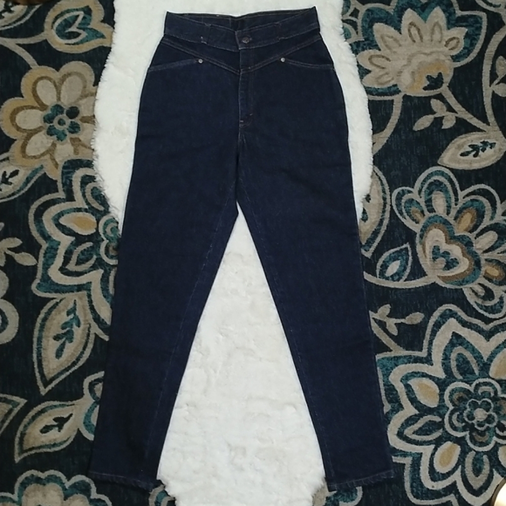 Rare vintage Levi's high rise tapered leg dark wash jeans - Picture 2 of 15